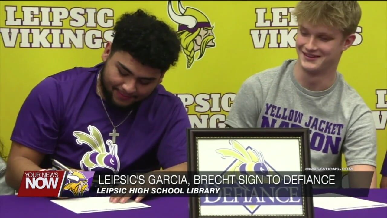 Leipsic’s Jose Garcia and Jayce Brecht sign to play football at Defiance College
